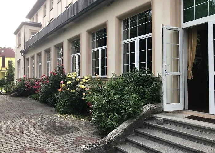 Grandhotel 酒店 Nový Bor