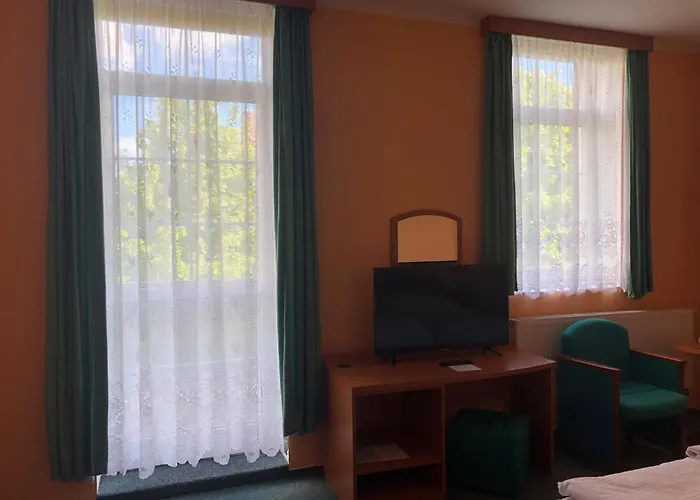 Grandhotel 酒店 Nový Bor